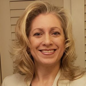 Meet your Posher, Carol